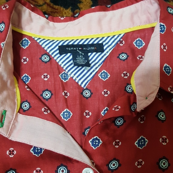 Pretty blouse TOMMY HILFIGER. New without tags. - Picture 3 of 5